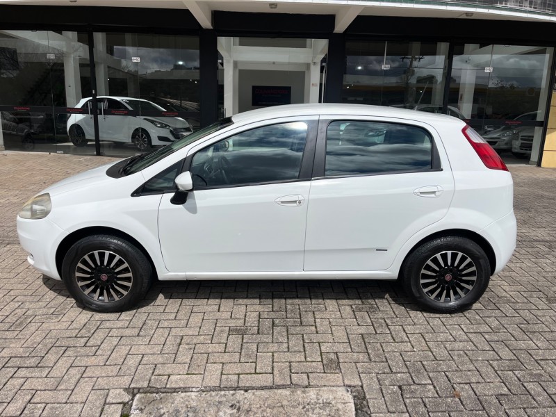 PUNTO 1.4 8V FLEX 4P MANUAL - 2010 - CAXIAS DO SUL