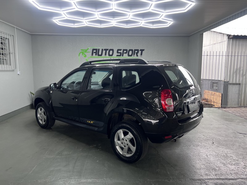 DUSTER 1.6 EXPRESSION 4X2 16V FLEX 4P MANUAL - 2015 - CAXIAS DO SUL