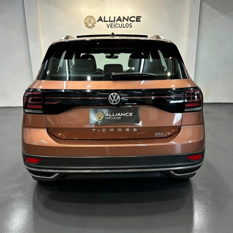 T-CROSS 1.4 HIGHLINE TSI 16V FLEX 4P AUTOMÁTICO - 2020 - CAXIAS DO SUL