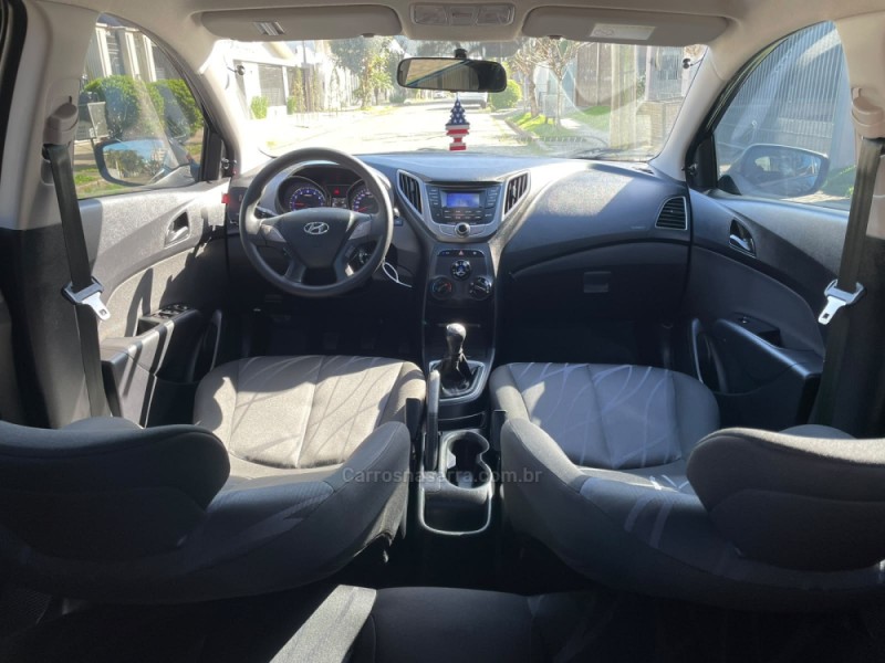 HB20 1.0 COMFORT 12V FLEX 4P MANUAL - 2015 - PORTO ALEGRE
