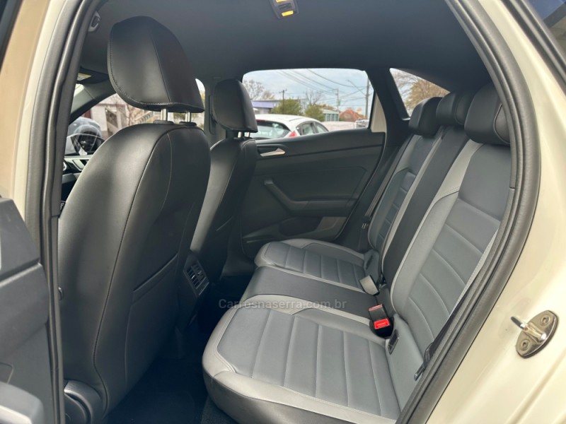 NIVUS 1.0 TSI HIGHLINE FLEX 4P AUTOMÁTICO - 2021 - GUAPORé