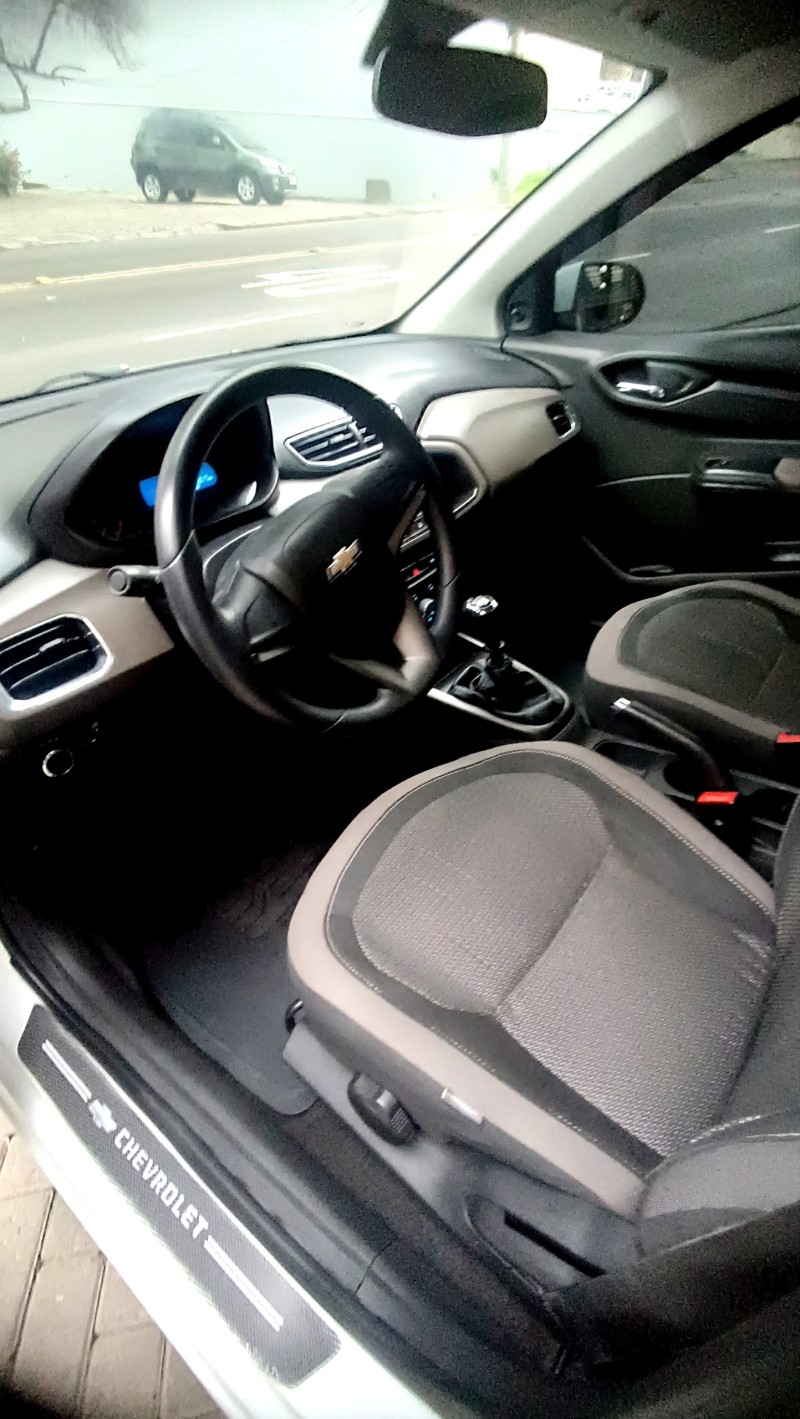 PRISMA 1.0 MPFI VHCE 8V FLEX 4P MANUAL - 2015 - CAXIAS DO SUL