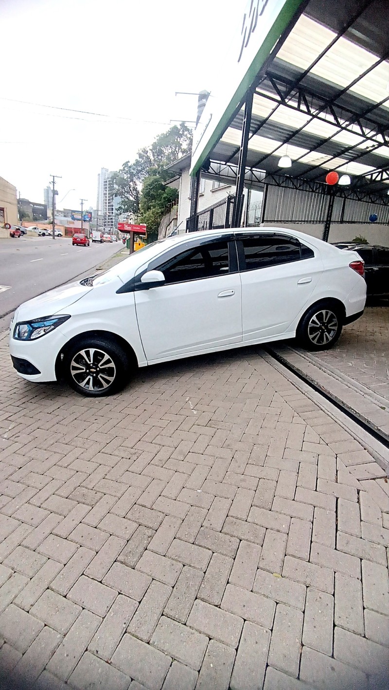 PRISMA 1.0 MPFI VHCE 8V FLEX 4P MANUAL - 2015 - CAXIAS DO SUL