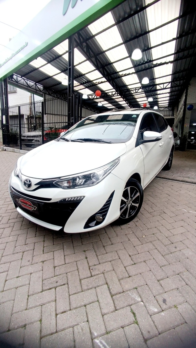 YARIS 1.5 XLS CONNECT 16V FLEX 4P AUTOMÁTICO - 2021 - CAXIAS DO SUL