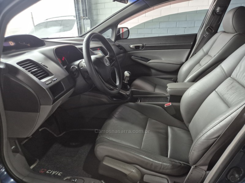 CIVIC 1.8 LXS 16V FLEX 4P MANUAL - 2008 - CAXIAS DO SUL