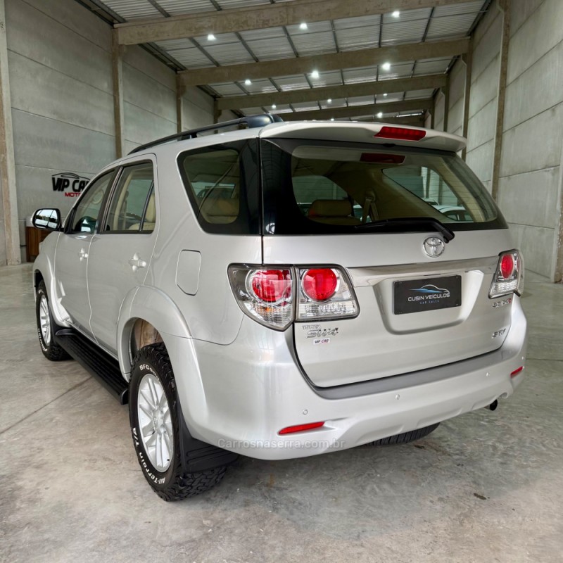 HILUX SW4 3.0 SRV 4X4 CD 16V TURBO INTERCOOLER DIESEL 4P AUTOMÁTICO - 2015 - BENTO GONçALVES