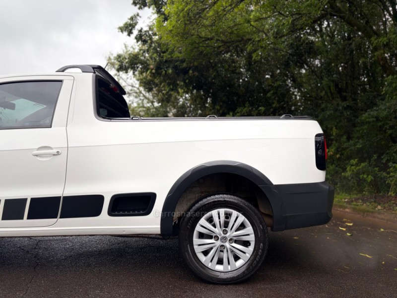 SAVEIRO 1.6 MI TRENDLINE CS 8V FLEX 2P MANUAL - 2024 - FELIZ