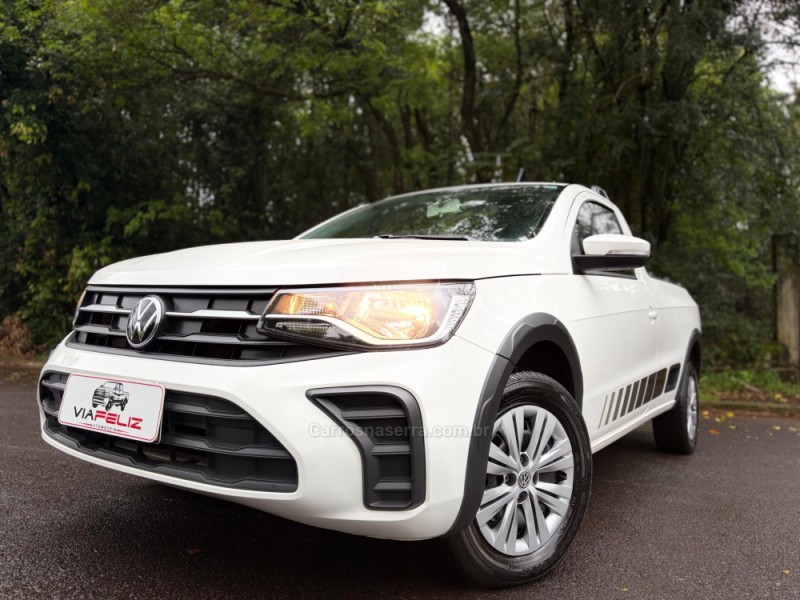 SAVEIRO 1.6 MI TRENDLINE CS 8V FLEX 2P MANUAL - 2024 - FELIZ