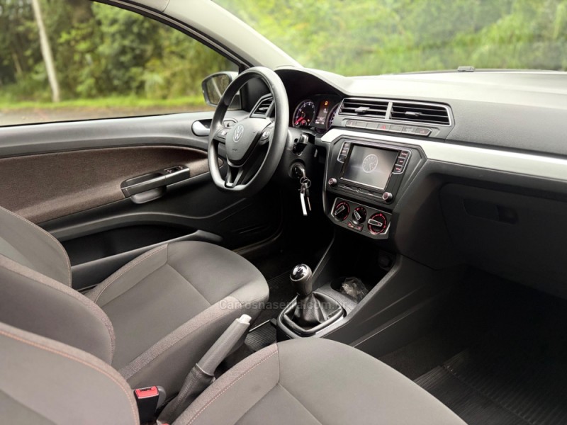 SAVEIRO 1.6 MI TRENDLINE CS 8V FLEX 2P MANUAL - 2024 - FELIZ