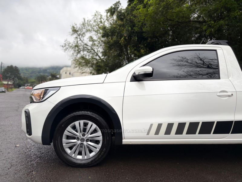 SAVEIRO 1.6 MI TRENDLINE CS 8V FLEX 2P MANUAL - 2024 - FELIZ