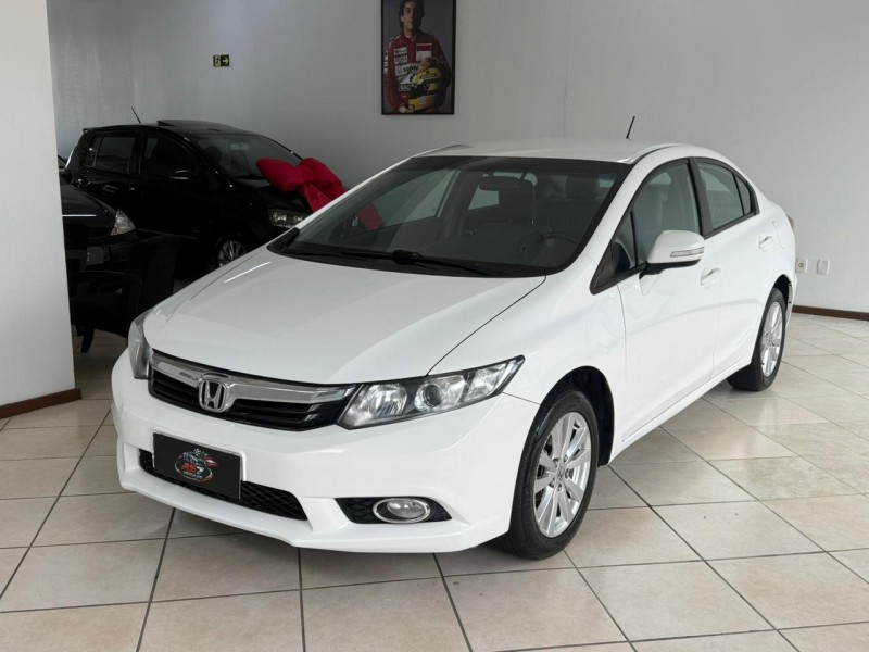 CIVIC 2.0 LXR 16V FLEX 4P AUTOMÁTICO - 2014 - BENTO GONçALVES
