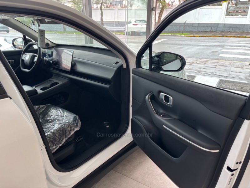 C10 BEV ELÉTRICO 69,9KW 4P AUTOMÁTICO - 2027 - BENTO GONçALVES