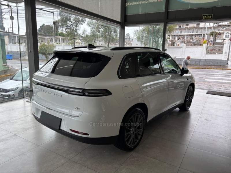 C10 BEV ELÉTRICO 69,9KW 4P AUTOMÁTICO - 2027 - BENTO GONçALVES