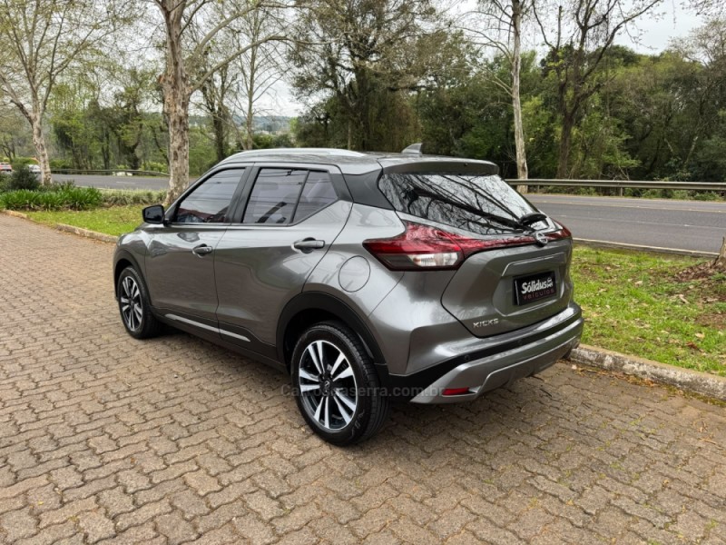 KICKS 1.6 ADVANCE 16V FLEX 4P AUTOMÁTICO - 2024 - DOIS IRMãOS