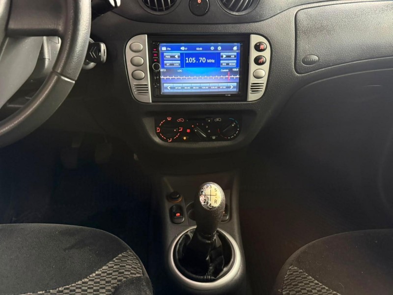 C3 1.4 I EXCLUSIVE 8V FLEX 4P MANUAL - 2011 - CAXIAS DO SUL