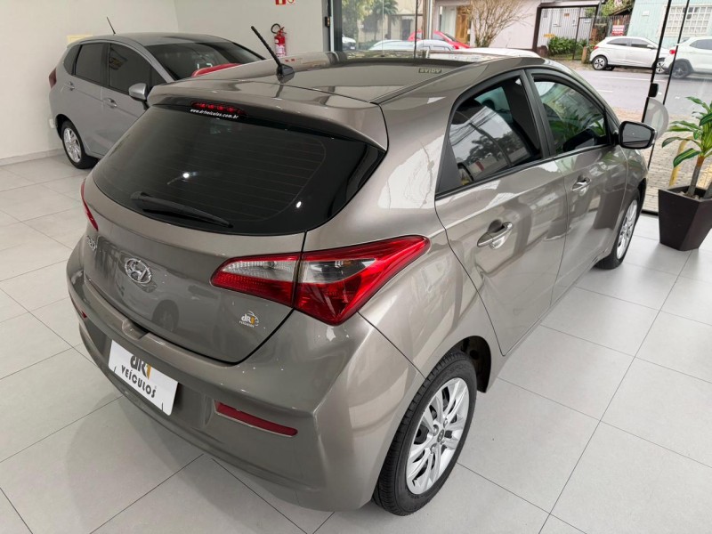 HB20 1.0 COMFORT PLUS 12V FLEX 4P MANUAL - 2017 - CAXIAS DO SUL