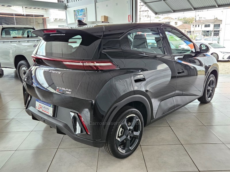 DOLPHIN MINI ELÉTRICO 4P AUTOMÁTICO - 2025 - TAPEJARA