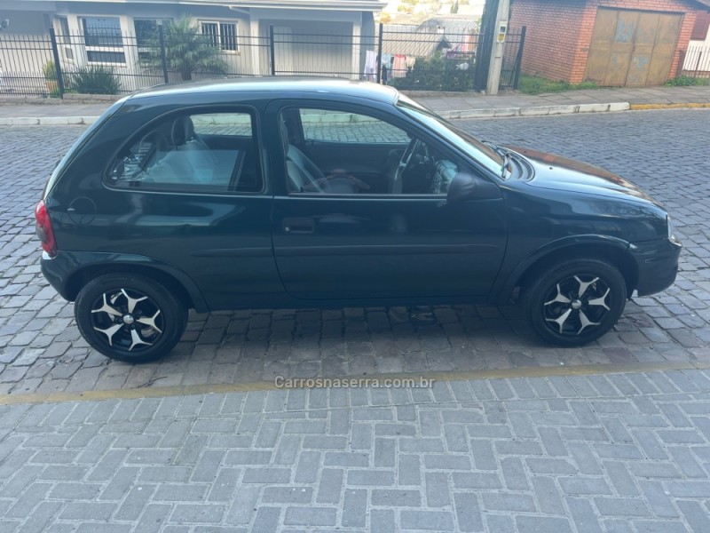 CORSA 1.0 MPF WIND 8V GASOLINA 2P MANUAL - 2001 - VERANóPOLIS