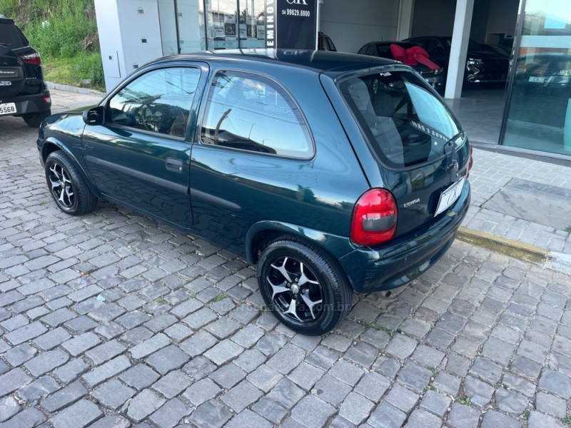 CORSA 1.0 MPF WIND 8V GASOLINA 2P MANUAL - 2001 - VERANóPOLIS