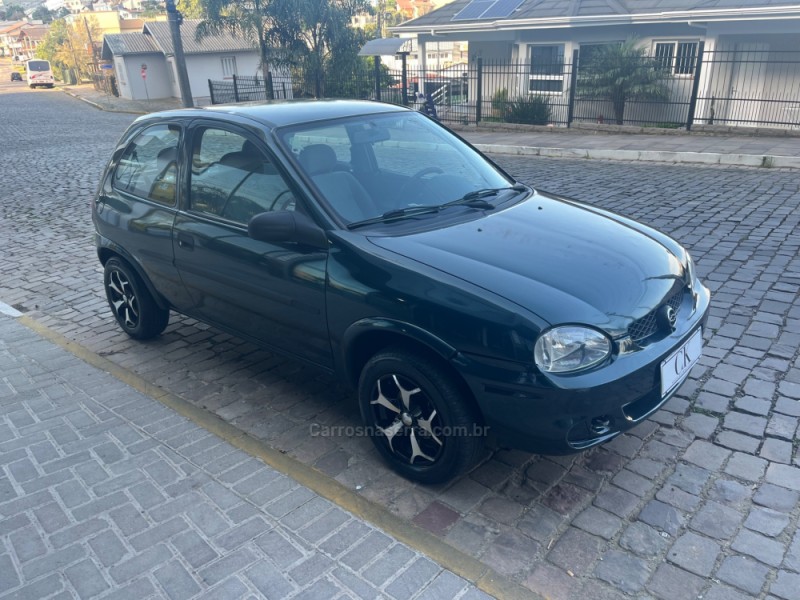 CORSA 1.0 MPF WIND 8V GASOLINA 2P MANUAL - 2001 - VERANóPOLIS