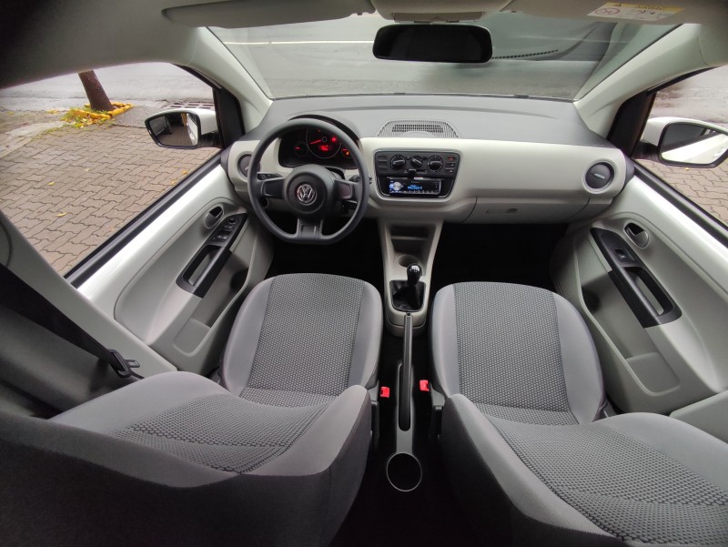 UP 1.0 MPI MOVE UP 12V FLEX 4P MANUAL - 2015 - CAXIAS DO SUL
