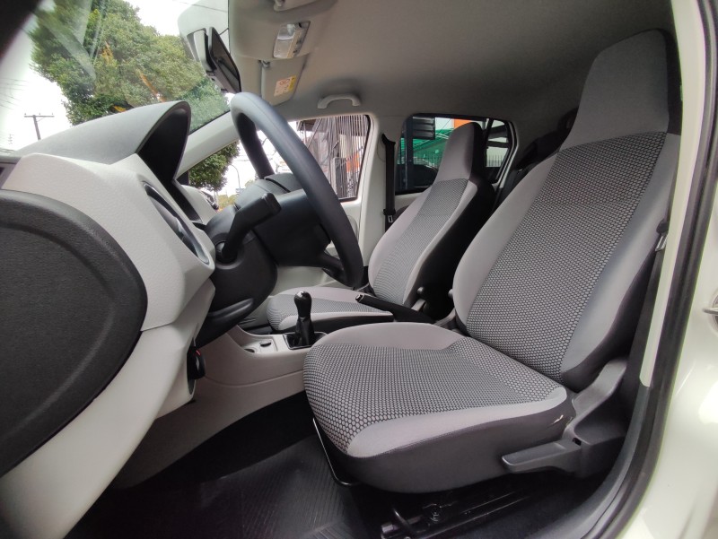 UP 1.0 MPI MOVE UP 12V FLEX 4P MANUAL - 2015 - CAXIAS DO SUL