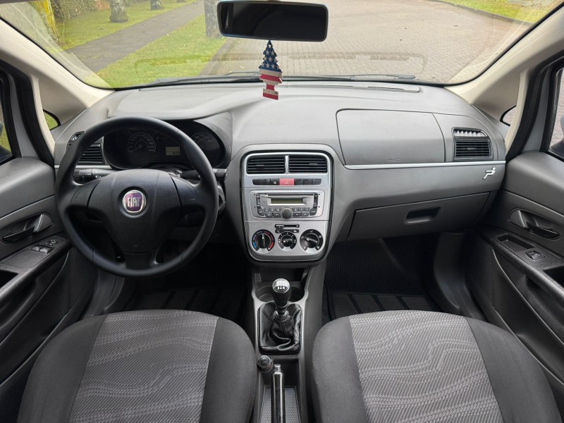 PUNTO 1.4 ATTRACTIVE 8V FLEX 4P MANUAL - 2012 - CAXIAS DO SUL