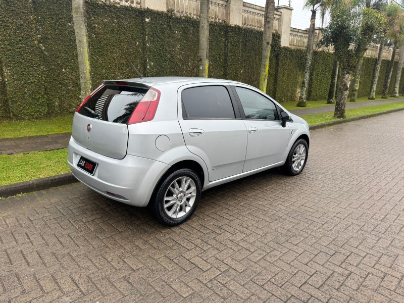PUNTO 1.4 ATTRACTIVE 8V FLEX 4P MANUAL - 2012 - CAXIAS DO SUL