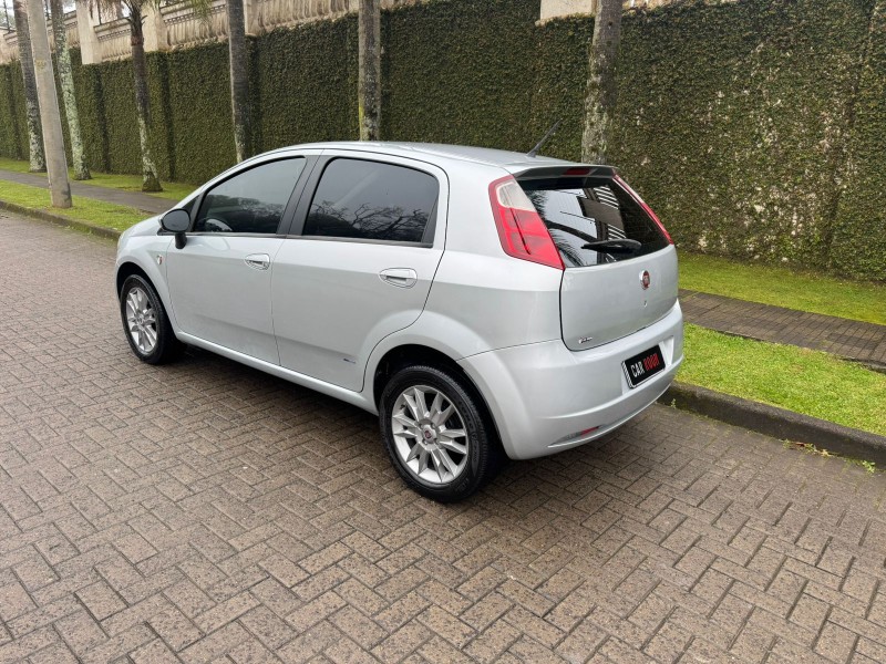 PUNTO 1.4 ATTRACTIVE 8V FLEX 4P MANUAL - 2012 - CAXIAS DO SUL