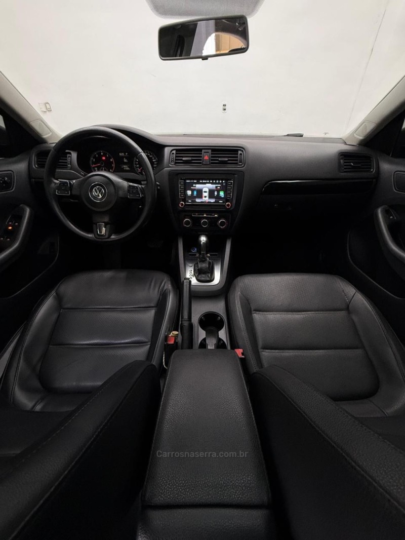 JETTA 2.0 COMFORTLINE FLEX 4P TIPTRONIC - 2012 - CAXIAS DO SUL