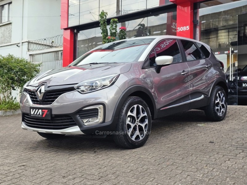 CAPTUR 1.6 16V INTENSE BOSE FLEX 4P AUTOMÁTICO - 2021 - NOVO HAMBURGO