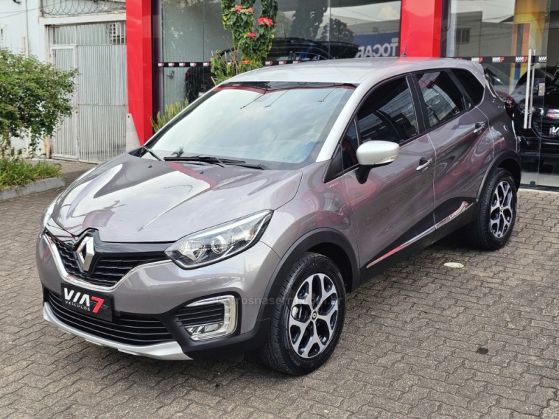 CAPTUR 1.6 16V INTENSE BOSE FLEX 4P AUTOMÁTICO - 2021 - NOVO HAMBURGO