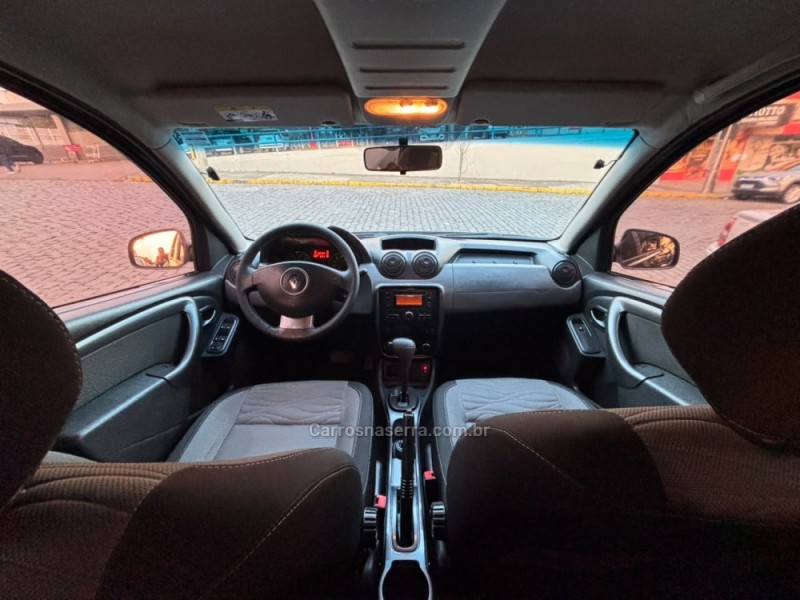 DUSTER 2.0 DYNAMIQUE 4X2 16V FLEX 4P AUTOMÁTICO - 2013 - SãO FRANCISCO DE PAULA