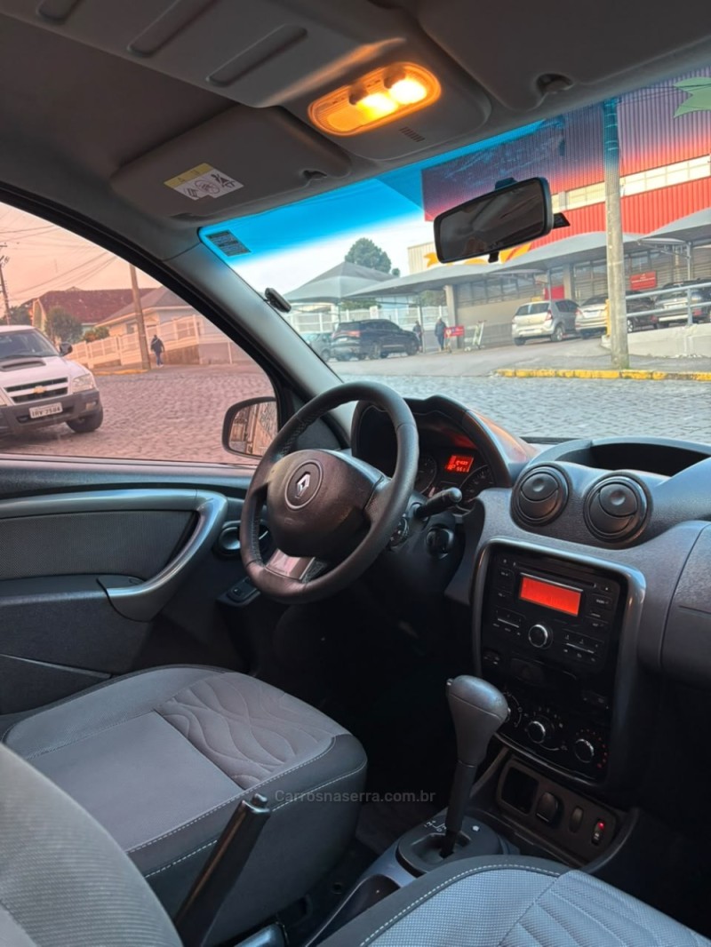 DUSTER 2.0 DYNAMIQUE 4X2 16V FLEX 4P AUTOMÁTICO - 2013 - SãO FRANCISCO DE PAULA
