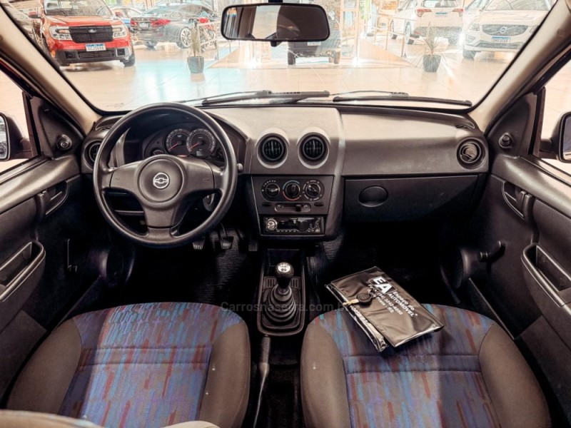 CELTA 1.0 MPFI SPIRIT 8V FLEX 2P MANUAL - 2011 - NOVA PRATA