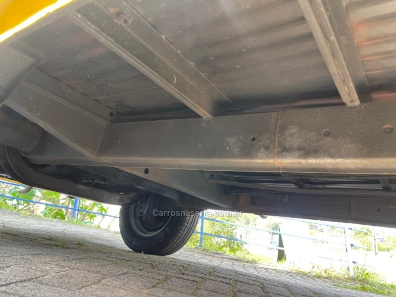 KOMBI 1.5 STANDARD 8V GASOLINA 4P MANUAL - 1975 - NOVO HAMBURGO