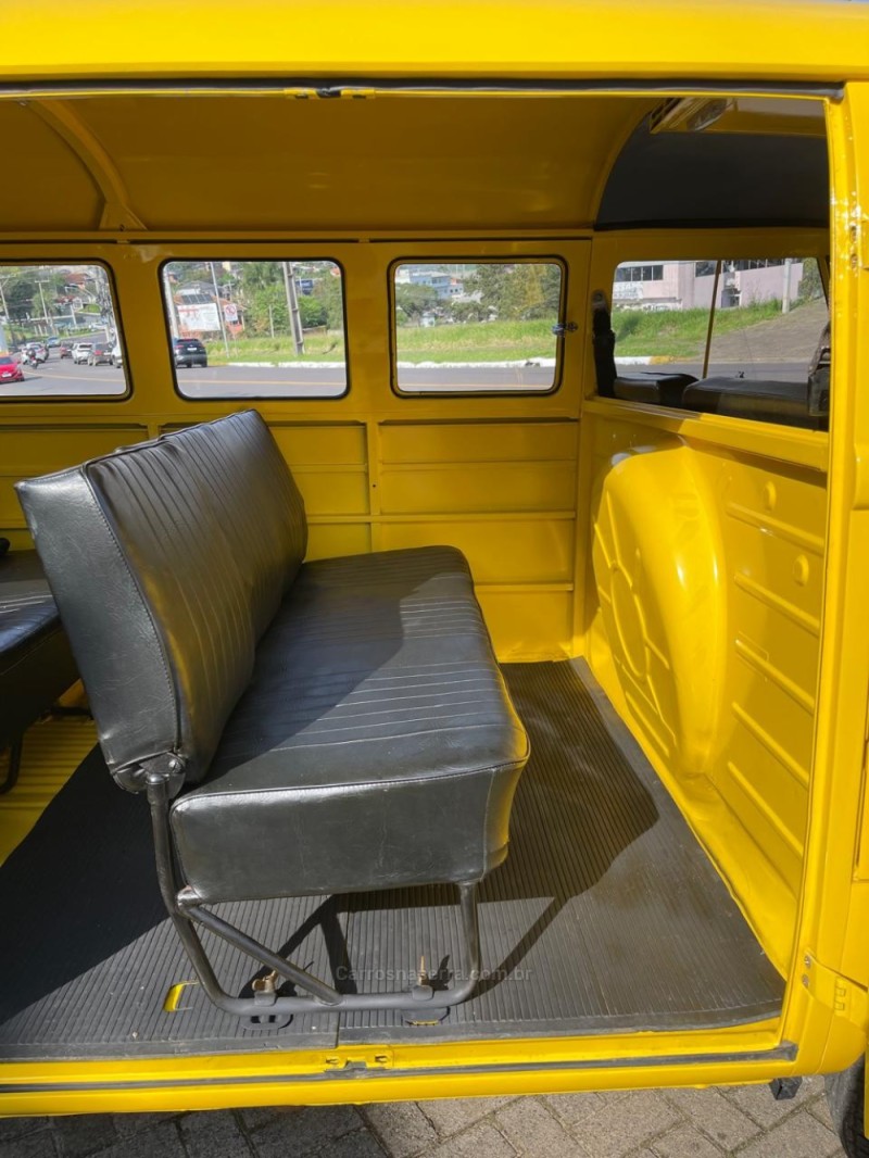 KOMBI 1.5 STANDARD 8V GASOLINA 4P MANUAL - 1975 - NOVO HAMBURGO