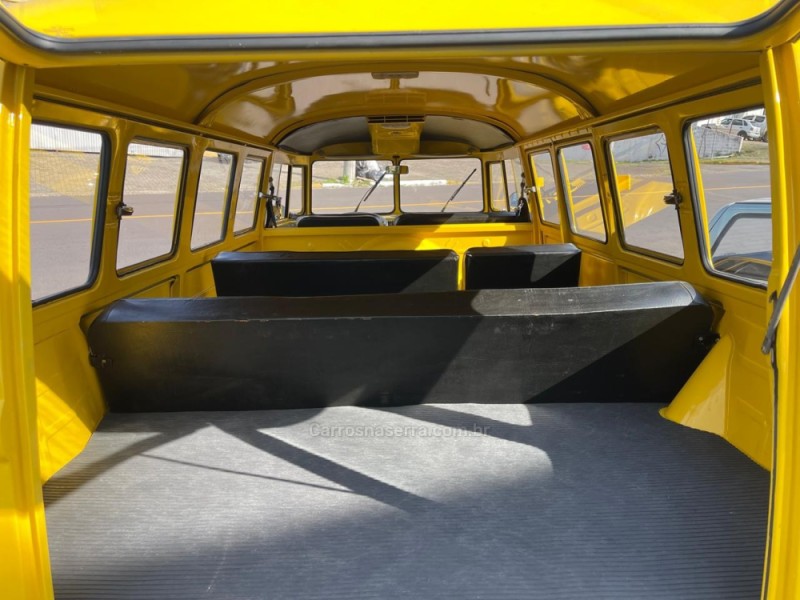 KOMBI 1.5 STANDARD 8V GASOLINA 4P MANUAL - 1975 - NOVO HAMBURGO