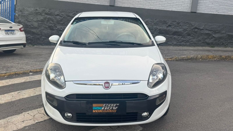 PUNTO 1.6 ESSENCE SP 16V FLEX 4P MANUAL - 2014 - CAXIAS DO SUL