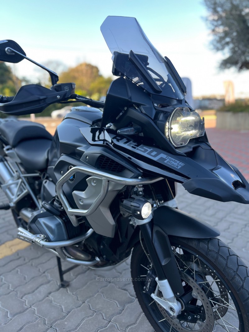 R 1250 GS PREMIUM TRIPLE BLACK - 2021 - SãO LEOPOLDO