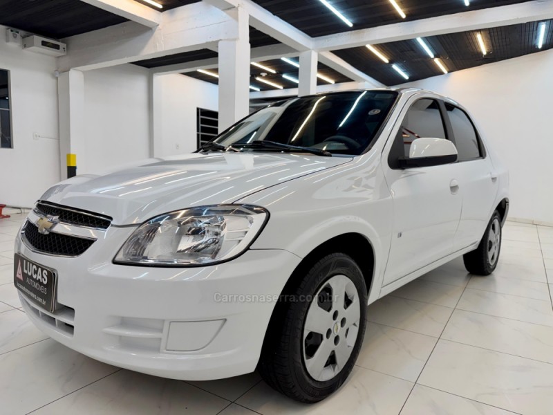 PRISMA 1.4 MPFI LT 8V FLEX 4P MANUAL - 2012 - BOM RETIRO DO SUL