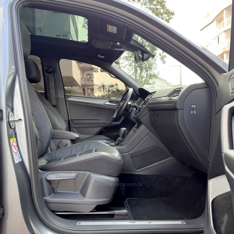 TIGUAN 2.0 ALLSPACE R-LINE 350 TSI 4X4 GASOLINA 4P - 2020 - FLORES DA CUNHA