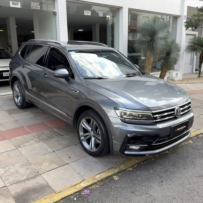 TIGUAN 2.0 ALLSPACE R-LINE 350 TSI 4X4 GASOLINA 4P - 2020 - FLORES DA CUNHA