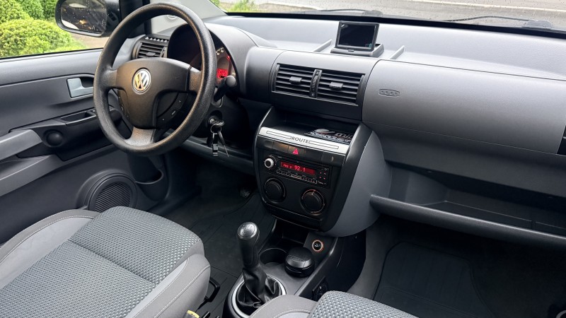 FOX 1.0 MI ROUTE 8V FLEX 4P MANUAL - 2009 - NOVA PETRóPOLIS