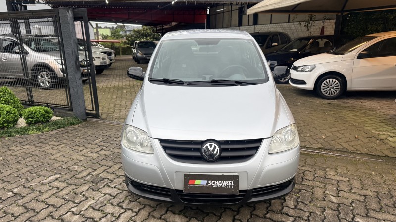 FOX 1.0 MI ROUTE 8V FLEX 4P MANUAL - 2009 - NOVA PETRóPOLIS
