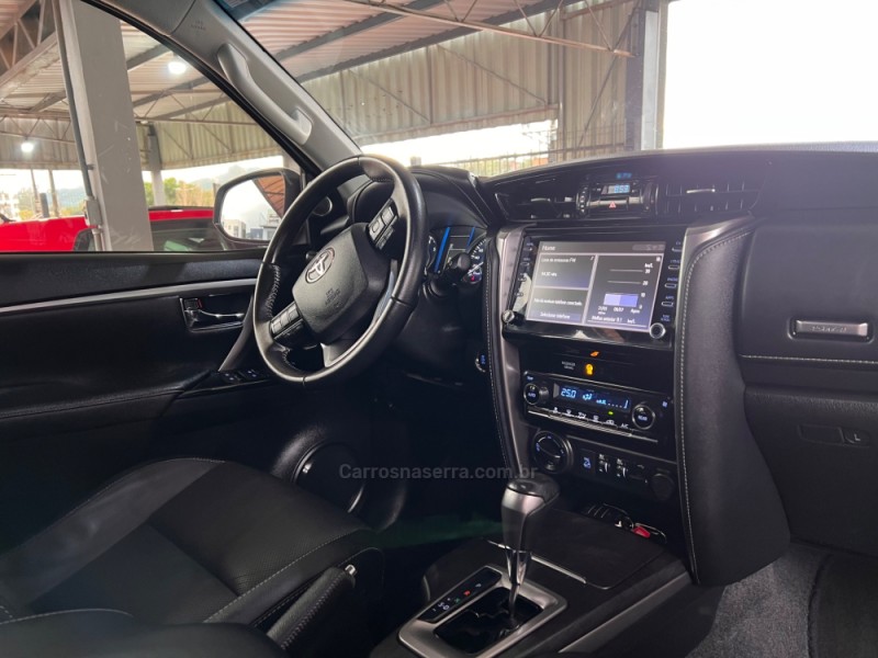 HILUX SW4 2.8 SRX 4X4 7 LUGARES 16V TURBO INTERCOOLER DIESEL 4P AUTOMÁTICO - 2021 - BOM PRINCíPIO
