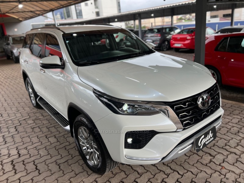 HILUX SW4 2.8 SRX 4X4 7 LUGARES 16V TURBO INTERCOOLER DIESEL 4P AUTOMÁTICO - 2021 - BOM PRINCíPIO