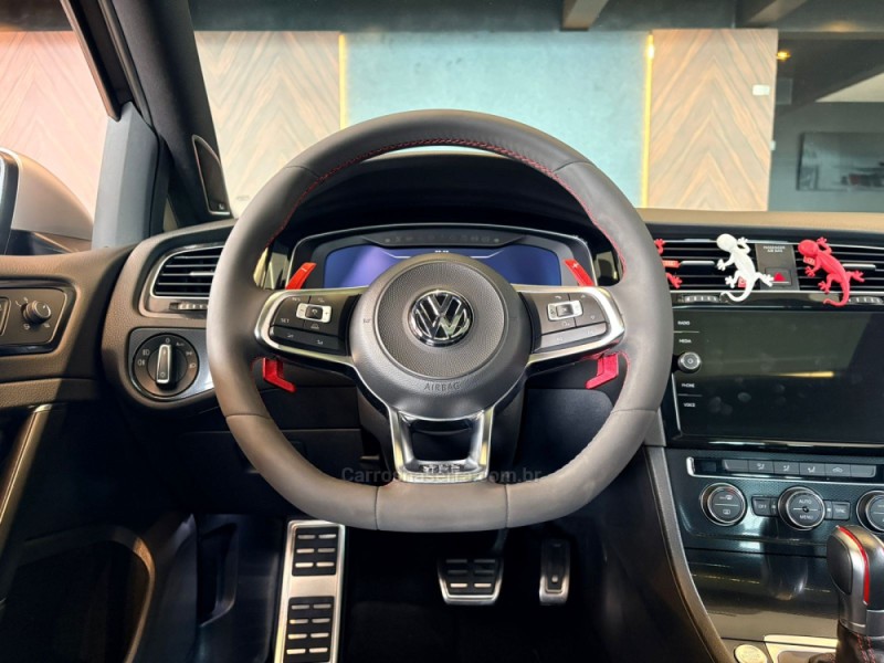 GOLF 2.0 TSI GTI 16V TURBO GASOLINA 4P AUTOMÁTICO - 2017 - CAMPO BOM