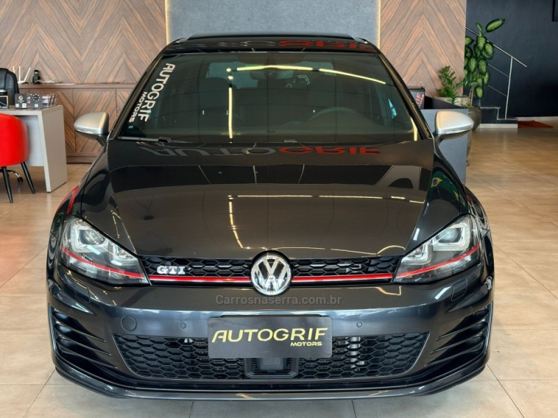 GOLF 2.0 TSI GTI 16V TURBO GASOLINA 4P AUTOMÁTICO - 2017 - CAMPO BOM