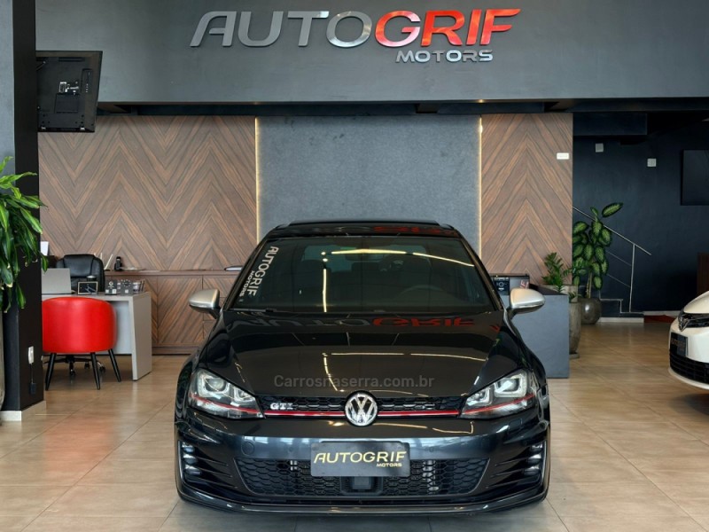 GOLF 2.0 TSI GTI 16V TURBO GASOLINA 4P AUTOMÁTICO - 2017 - CAMPO BOM